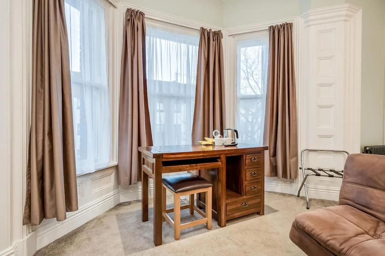 Central Belfast Apartments Harpers Guest house